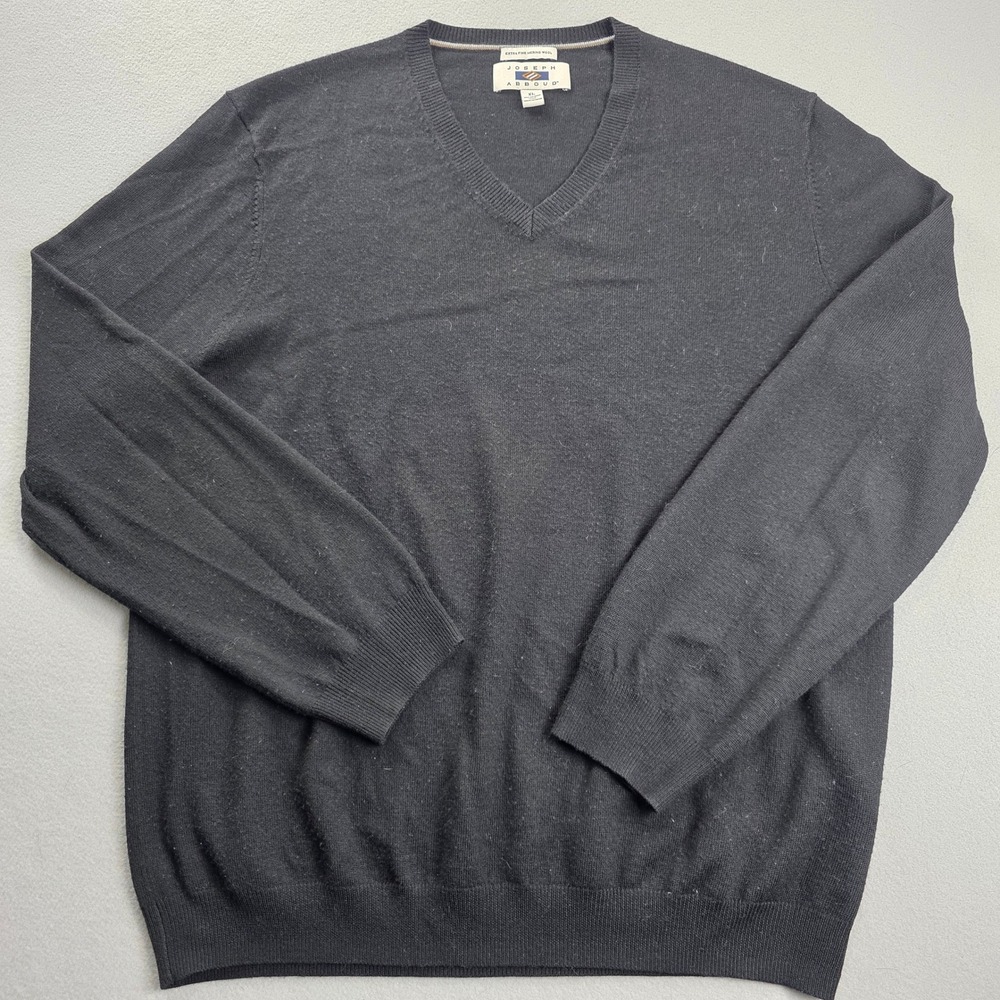 Joseph Abboud Mens Extra Fine Merino Wool V-Neck Sweater Black XL